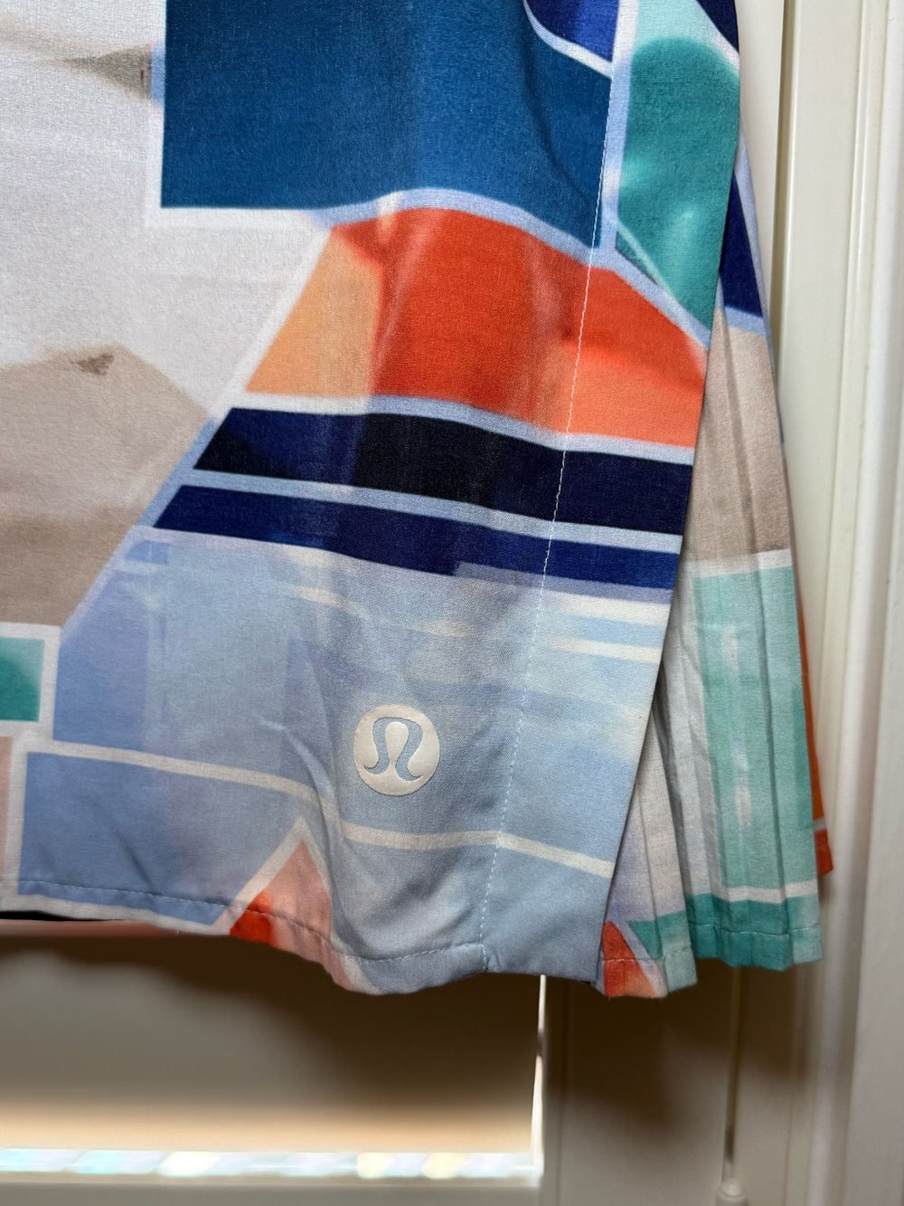 Lululemon Peek Pleat High-Rise Tennis Skirt Shadow Court Multi/Night Sea Size 6 - Picture 5 of 8